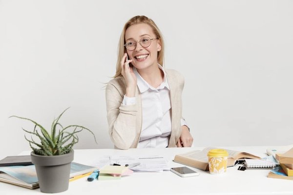 Titre connexe : "Optimiser la productivité : Les enjeux de la gestion des ressources humaines sur un chantier